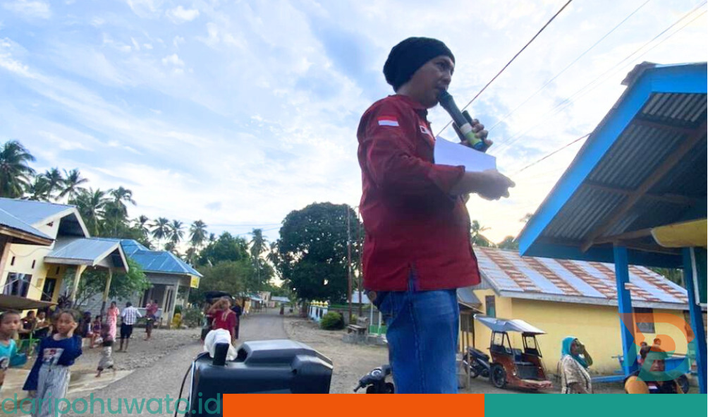 Panwaslu Kecamatan melakukan kegiatan Roadshow